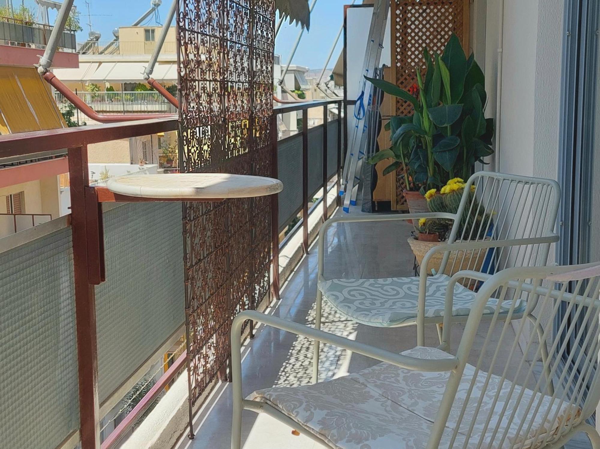Friends & Family Apartment Athena Bagian luar foto