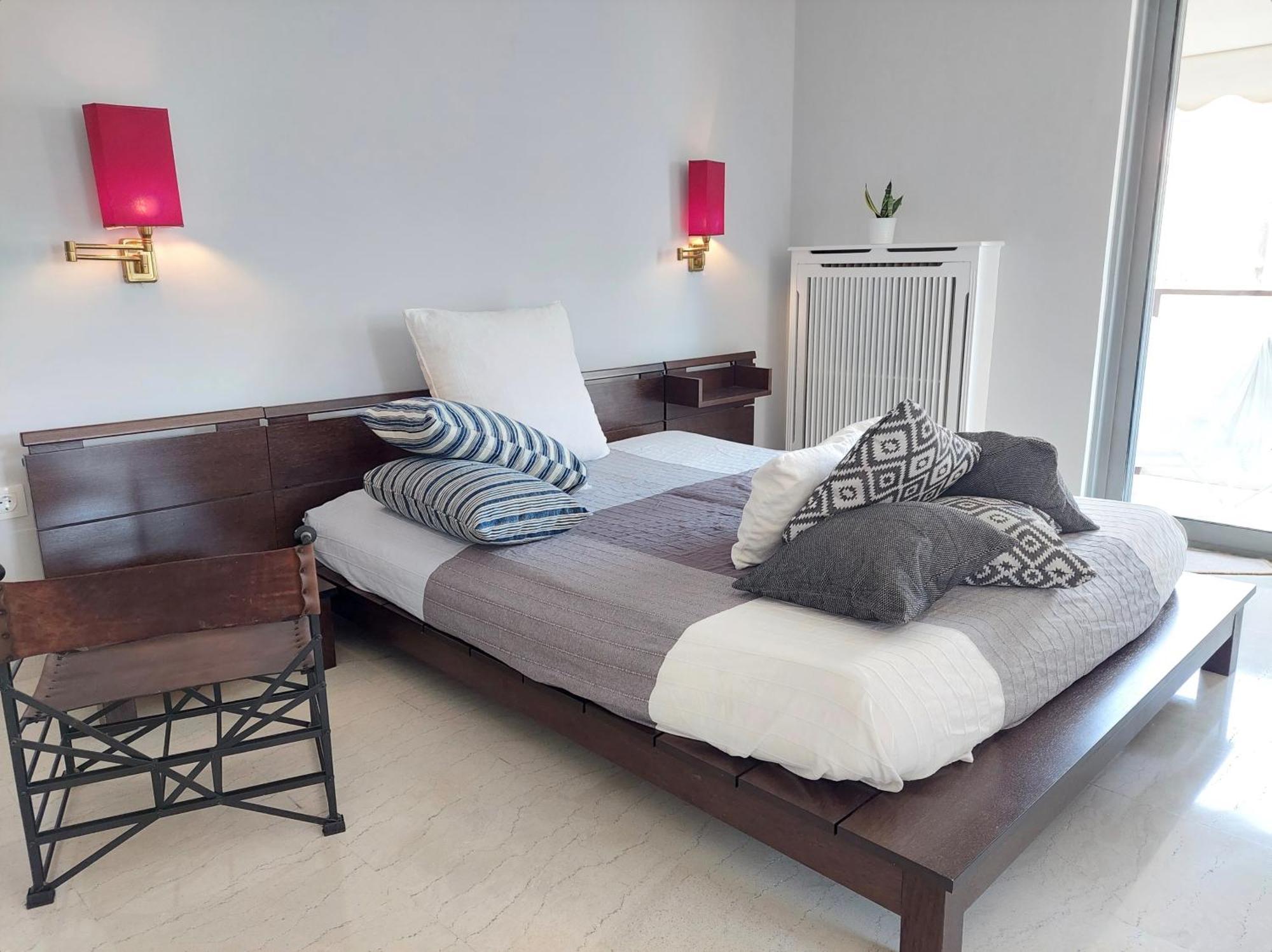 Friends & Family Apartment Athena Bagian luar foto