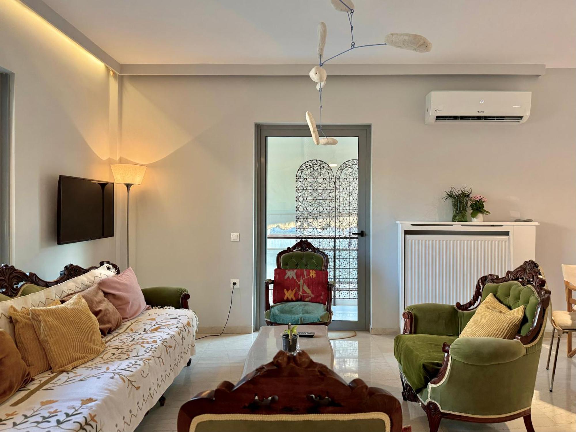 Friends & Family Apartment Athena Bagian luar foto
